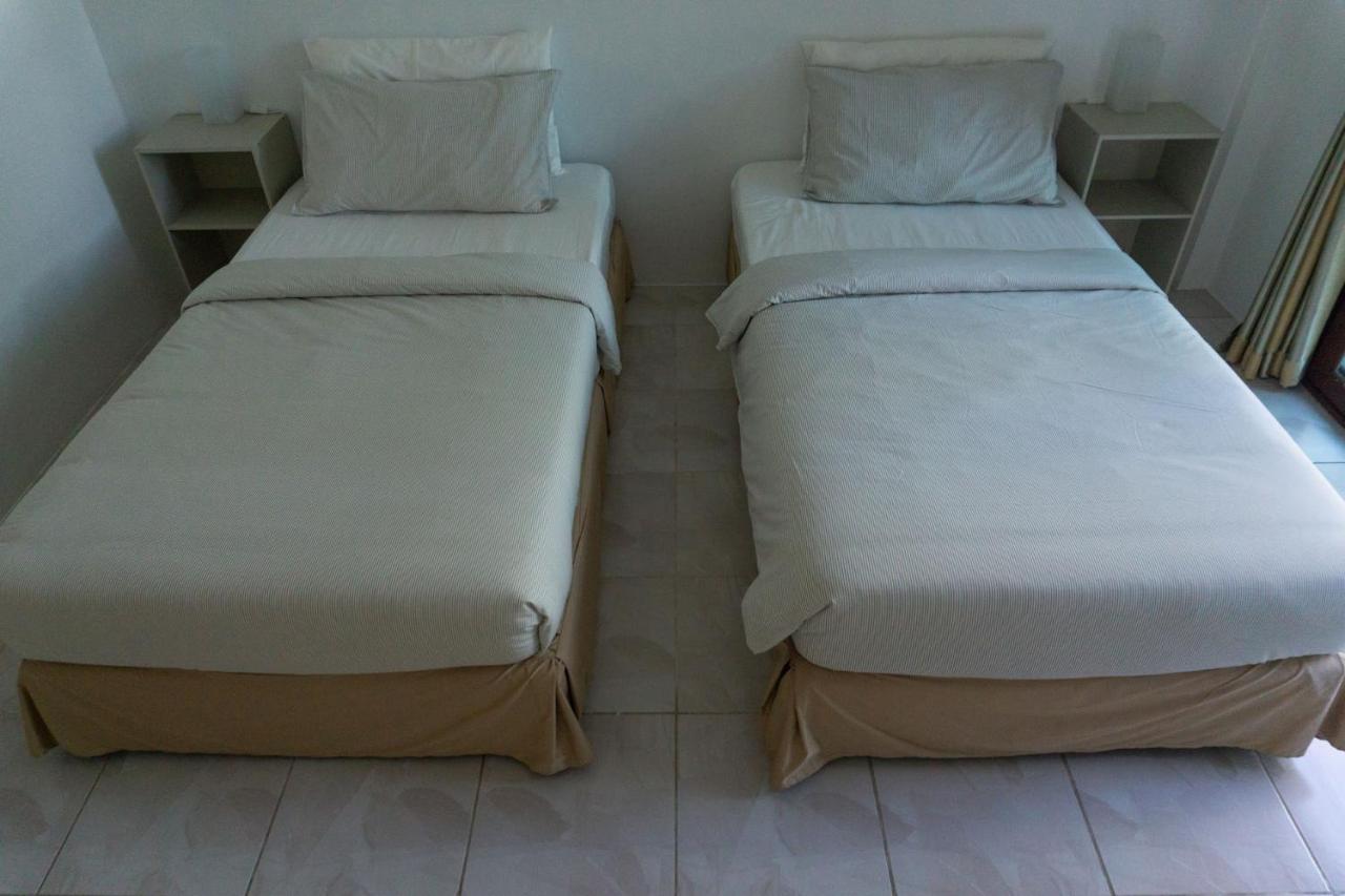 Isla Tortuga Diving & Hostal